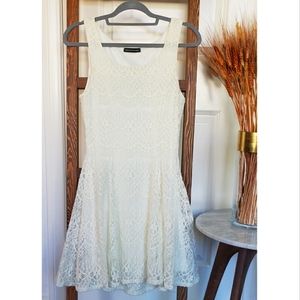 Lace cream dress